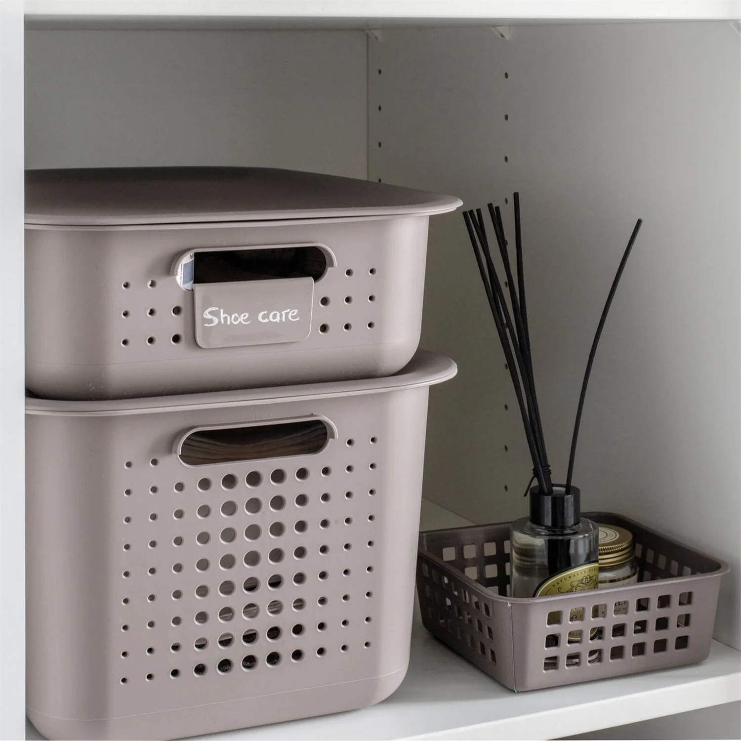 Smartstore 6L Wardrobe Basket - Taupe 7 Smartstore 6L Wardrobe Basket - Taupe - Image 5