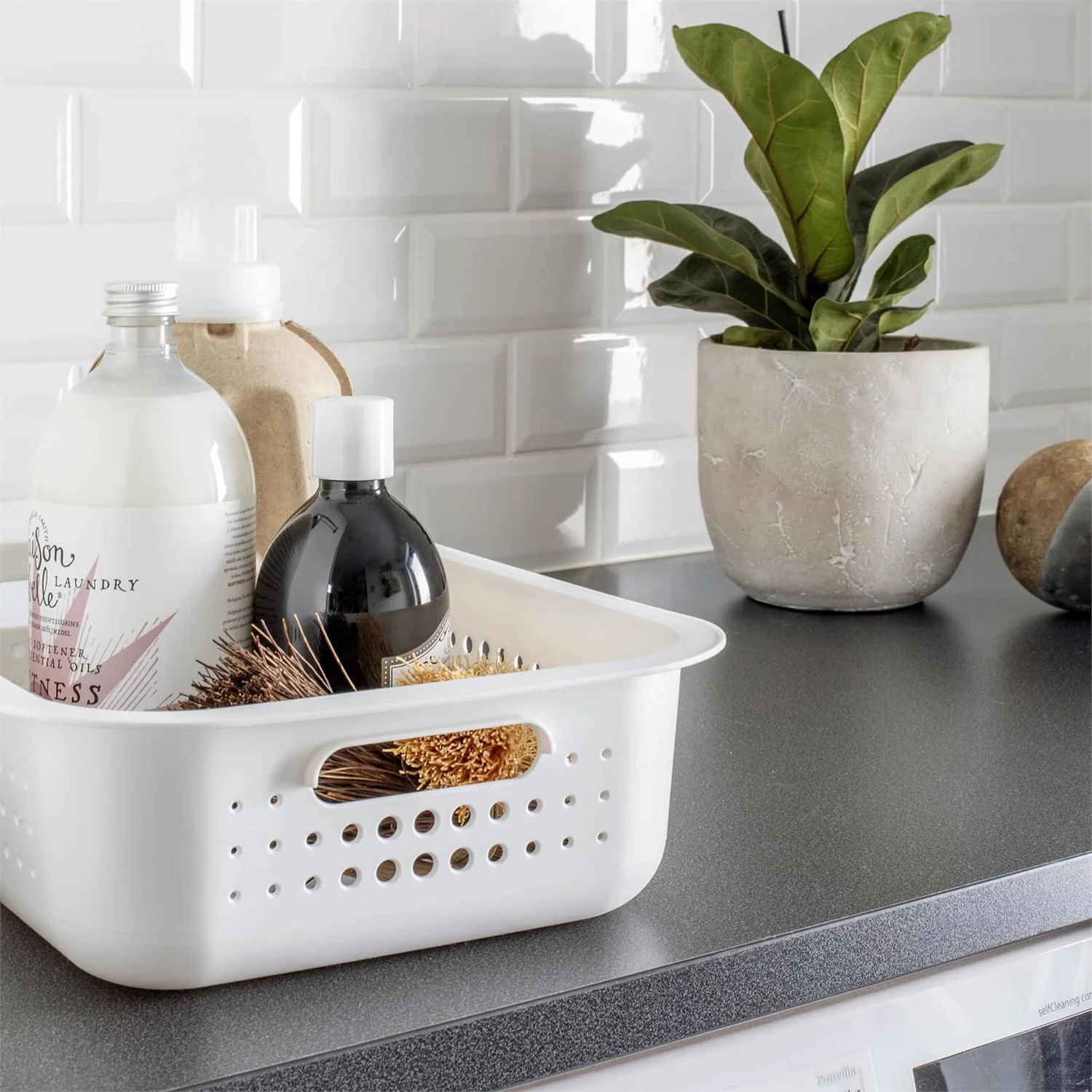 Smartstore 6L Wardrobe Basket - White 7 Smartstore 6L Wardrobe Basket - White - Image 5