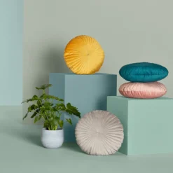 None Round Velvet Cushion - Blush - 45cm -Home Furniture 12842187 3414943634873873
