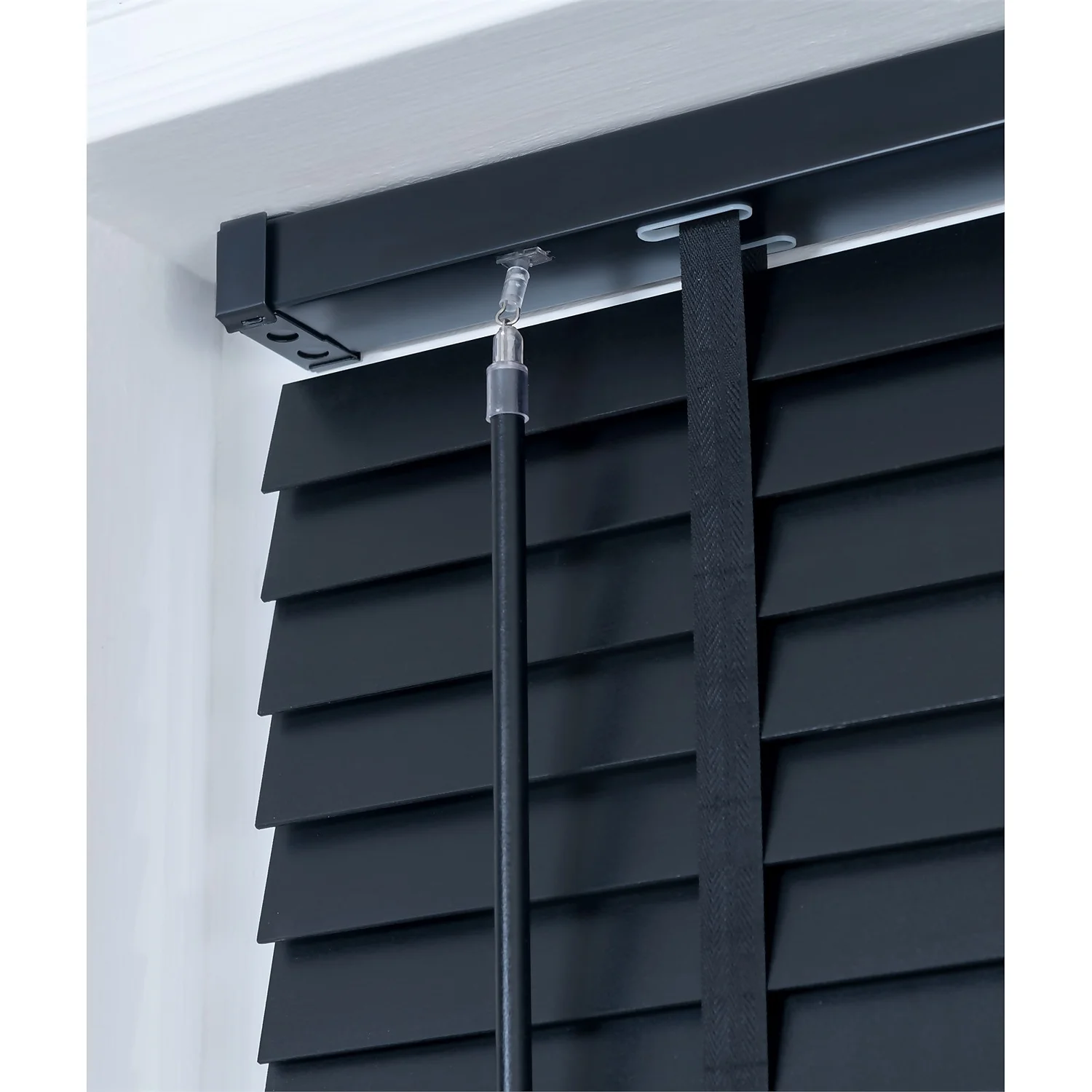 50mm Wood Venetian Blind - Black - 70x130cm 6 50mm Wood Venetian Blind - Black - 70x130cm - Image 4